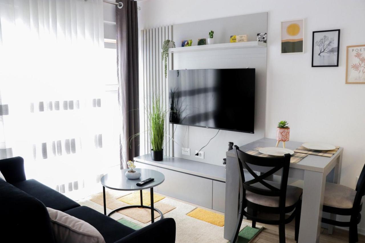 Comfy Studio At 'Mangalem21 Complex' Parking-Wifi-Ac-View Тирана Экстерьер фото