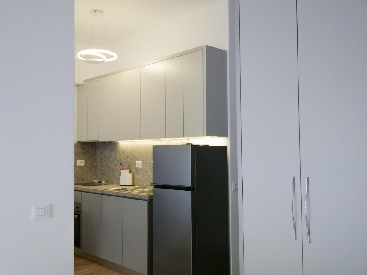 Comfy Studio At 'Mangalem21 Complex' Parking-Wifi-Ac-View Тирана Экстерьер фото